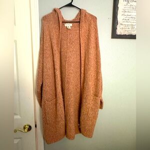 Long hooded sweater with pockets Jessica Simpson